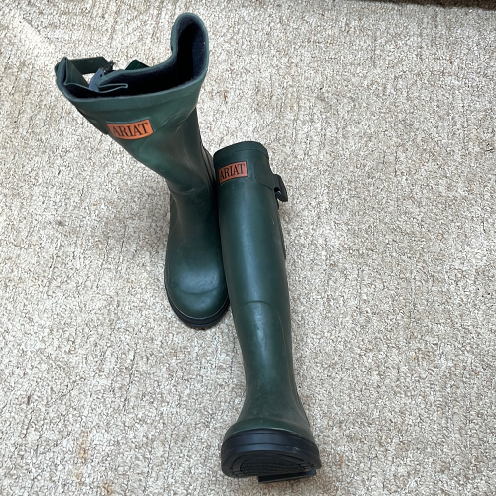 Ariat green mudbuster wellie boots
